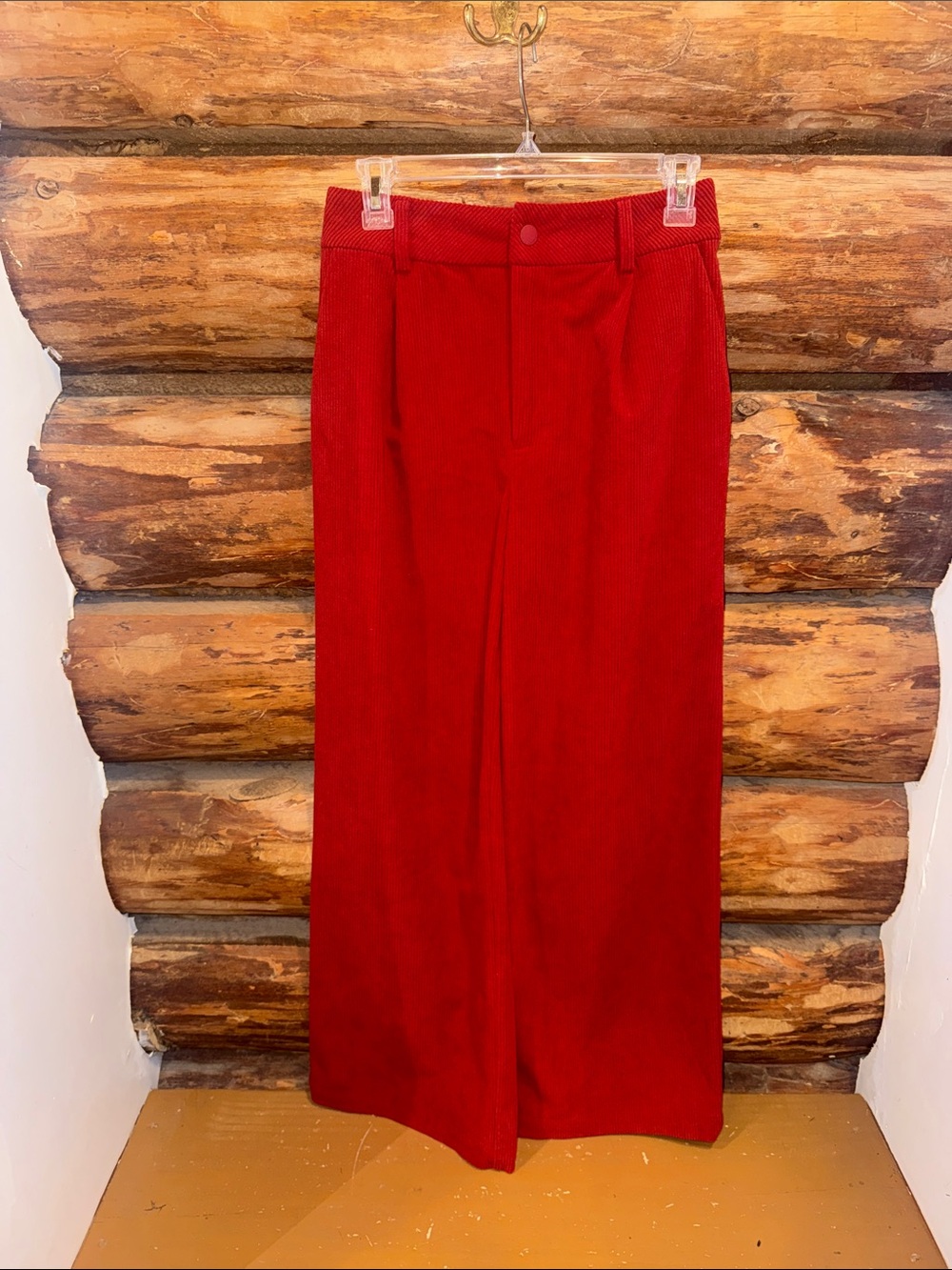 😍NWT S Varley Crimson Wide Leg Corduroy Pants